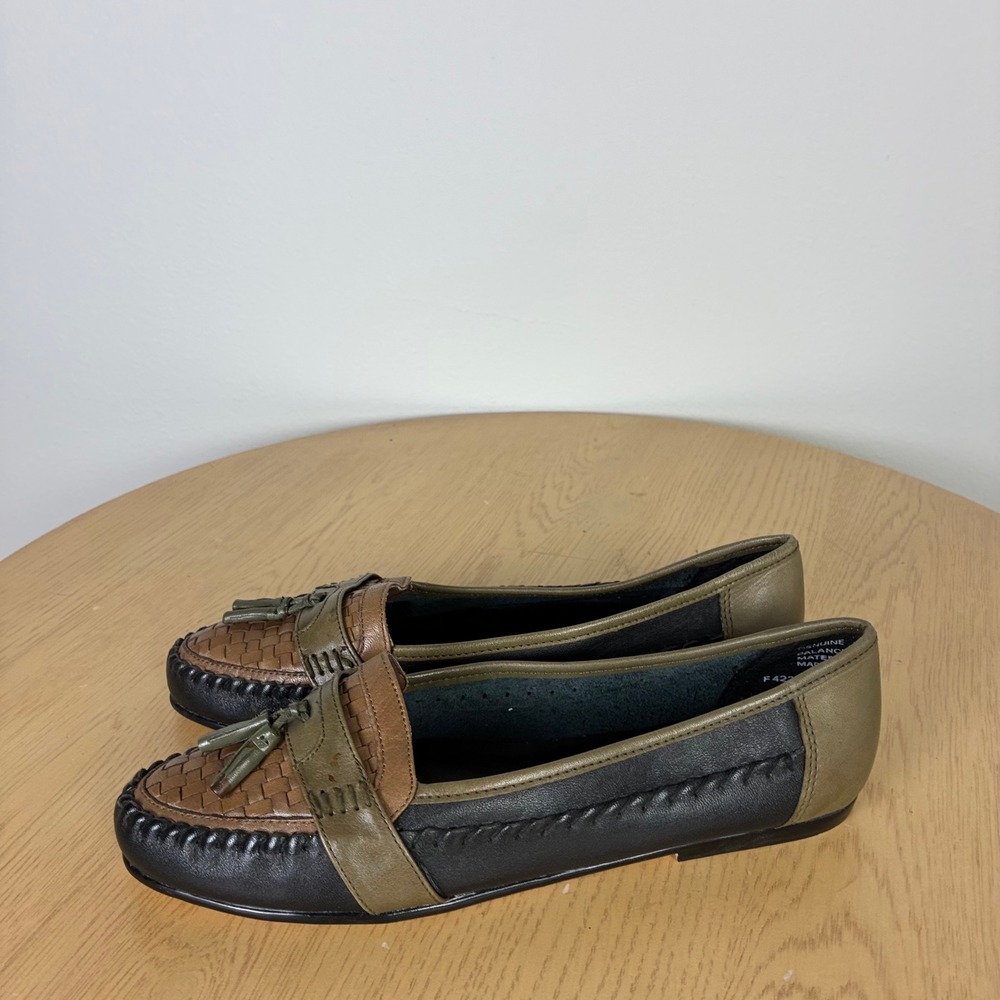 Vintage Christie's Tassel Loafers Woven Pointed Toe Flats Women's 7.5 Preppy 90s